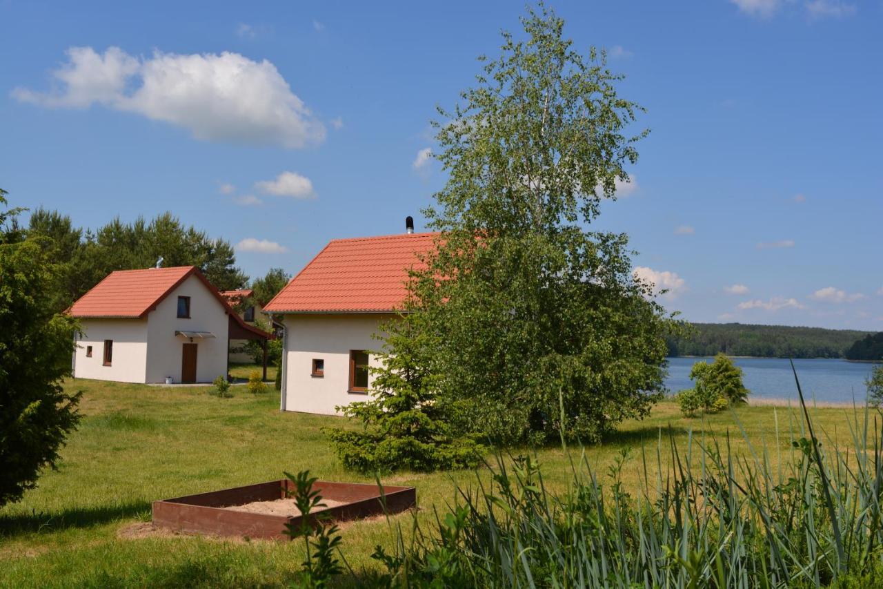 Posiadlosc Nad Zatoka Ryn  Bagian luar foto