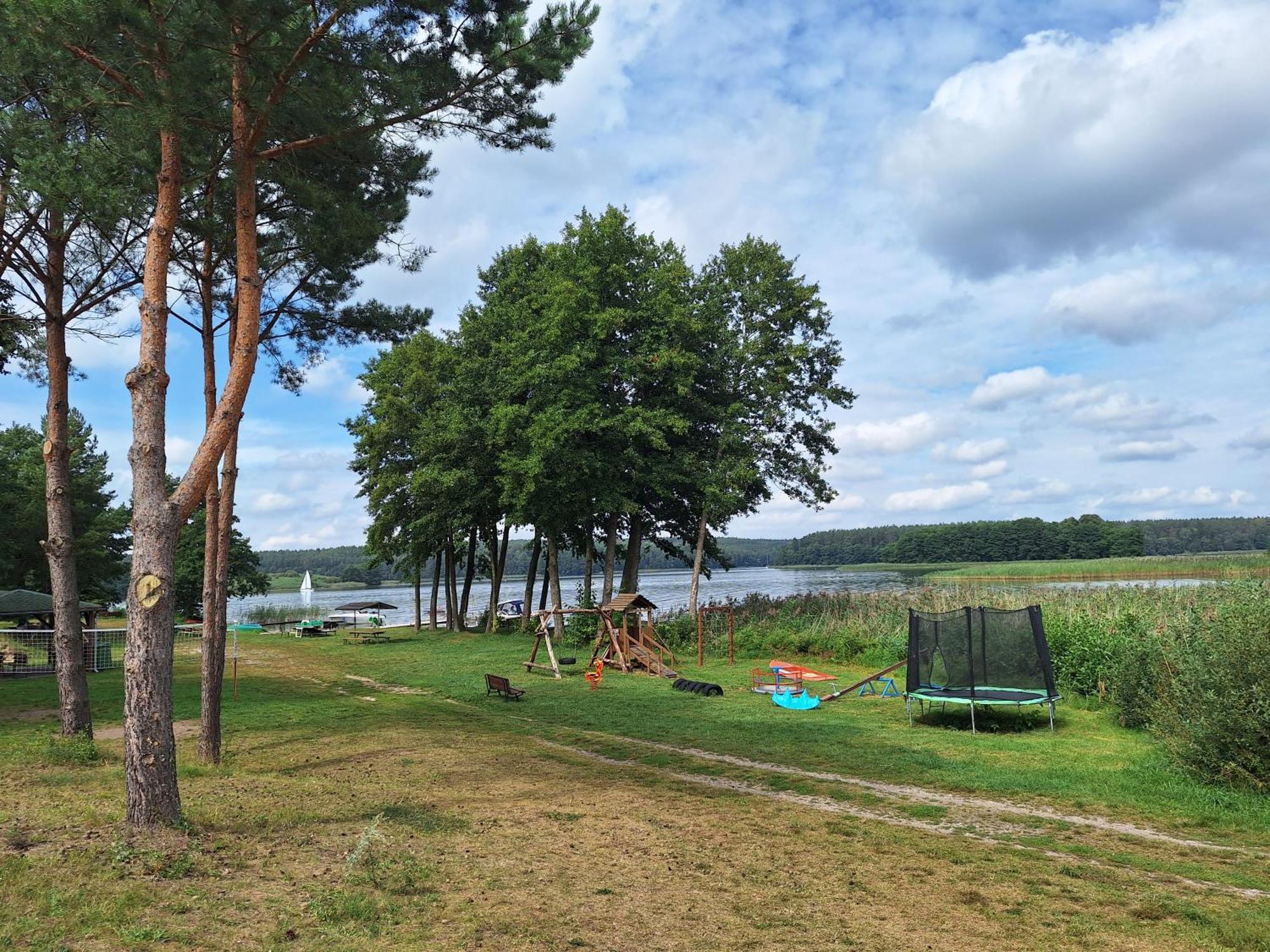 Posiadlosc Nad Zatoka Ryn  Bagian luar foto