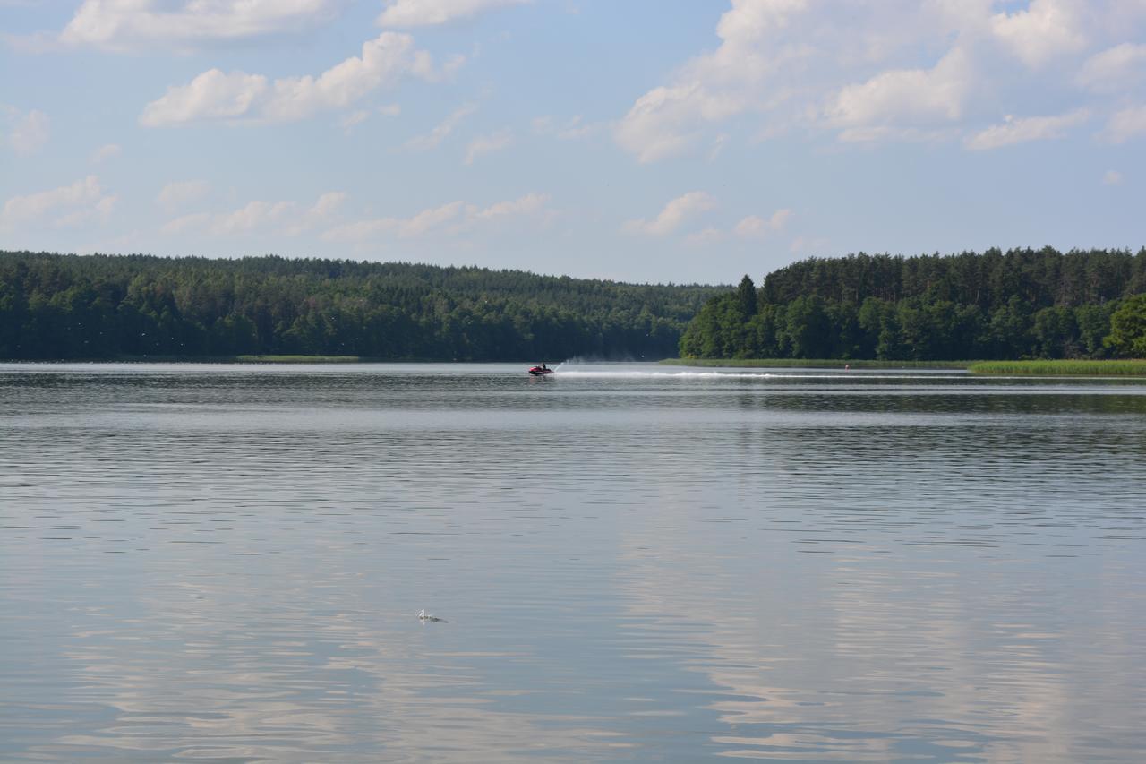 Posiadlosc Nad Zatoka Ryn  Bagian luar foto